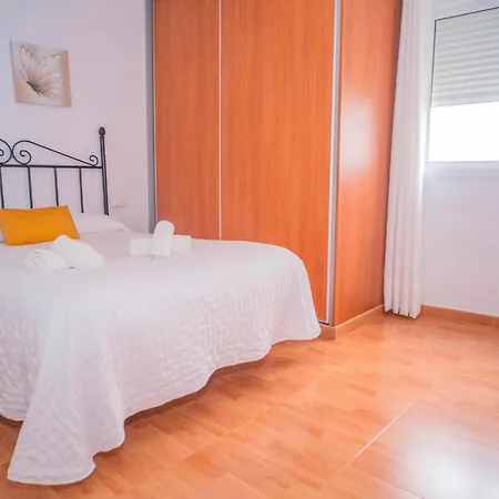 Apartment En Conil Con Aparcamiento Accesible