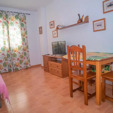 Apartment En Conil Con Aparcamiento Accesible *